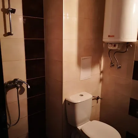 Varly Bryag Szálloda 2*